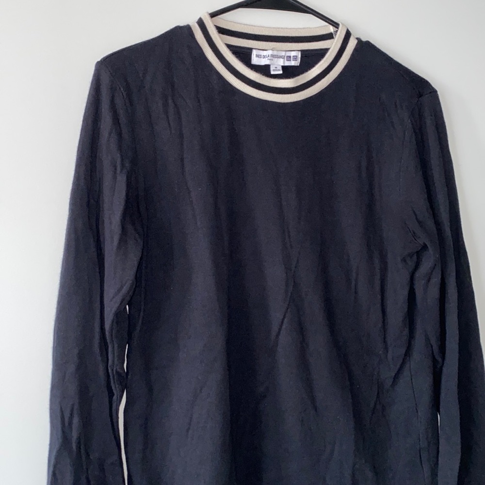Uniqlo shirt